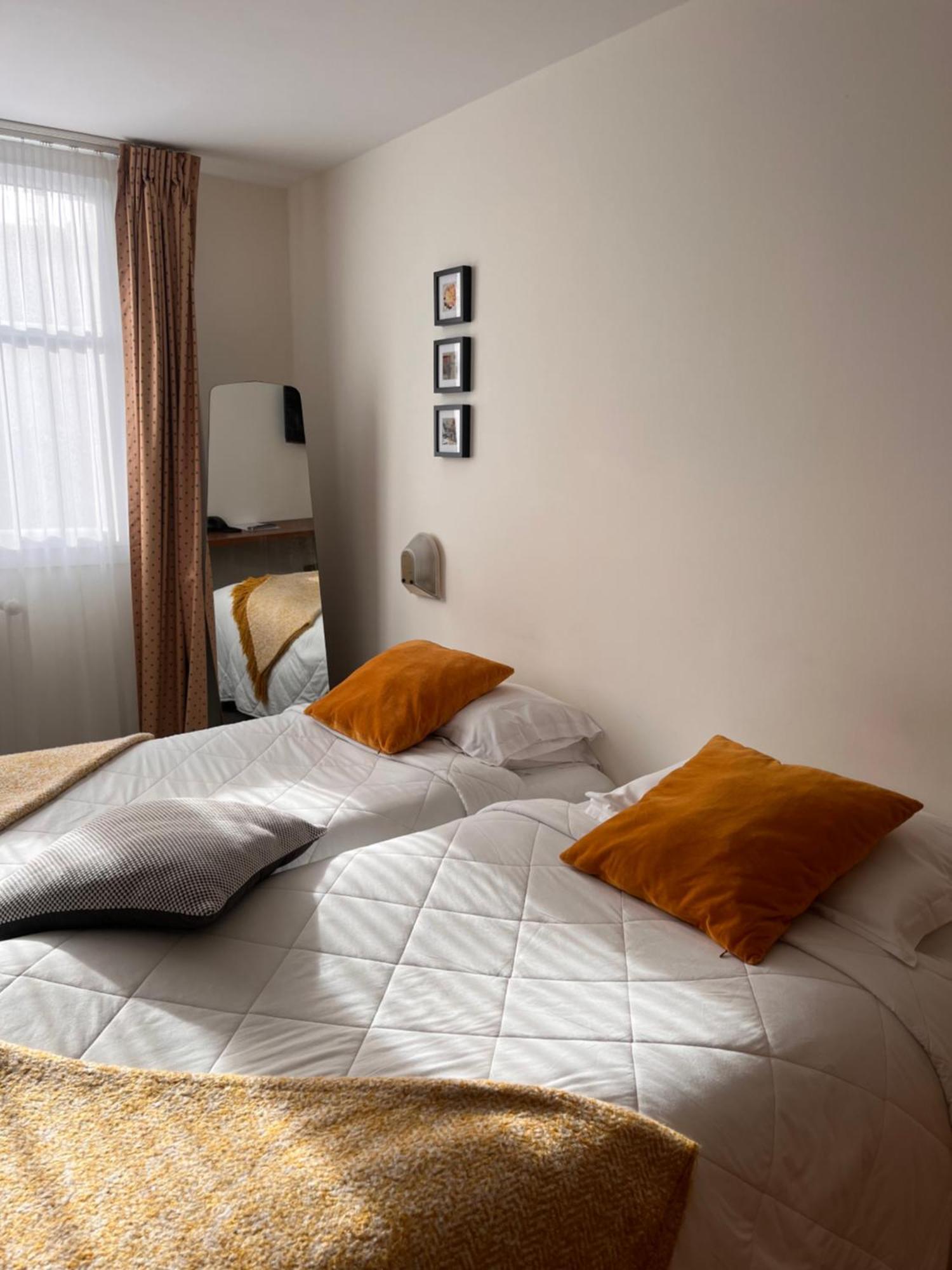 Le Temeraire Hotel ชาร็อลส์ ภายนอก รูปภาพ